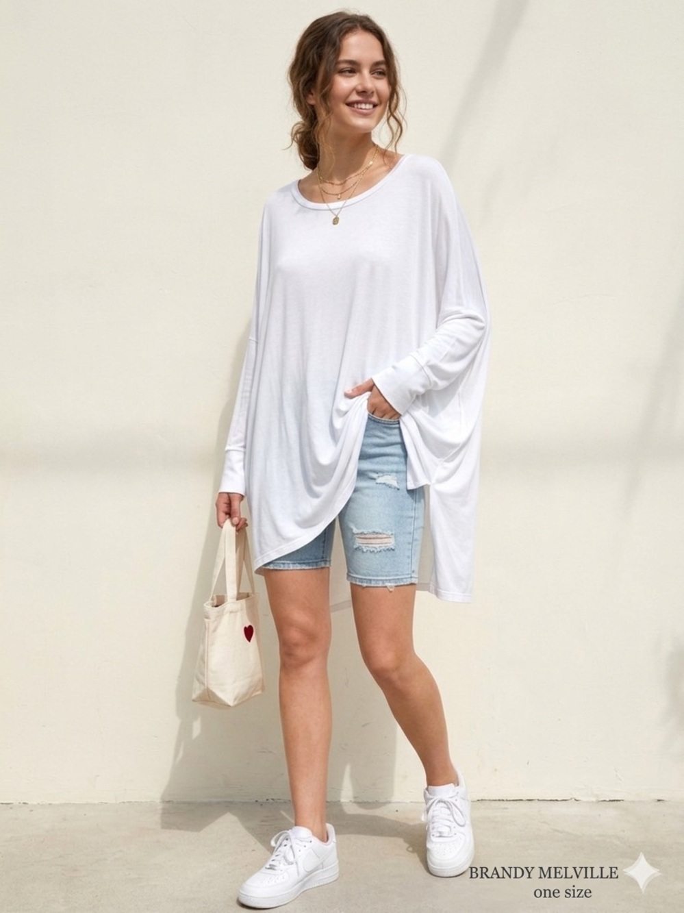 Brandy Melville White Oversized Batwing Long Sleeve Tunic Top O/S